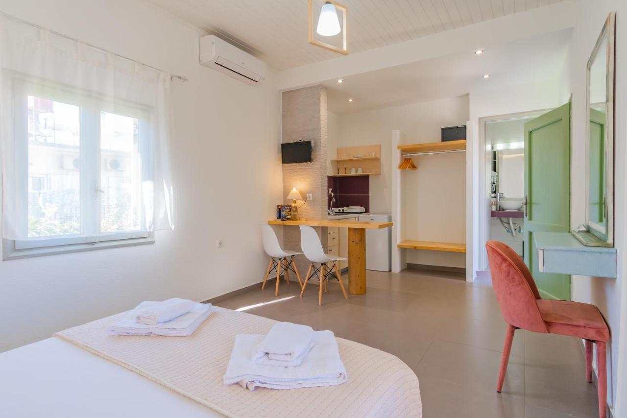Christina Boutique Studios Elounda ภายนอก รูปภาพ