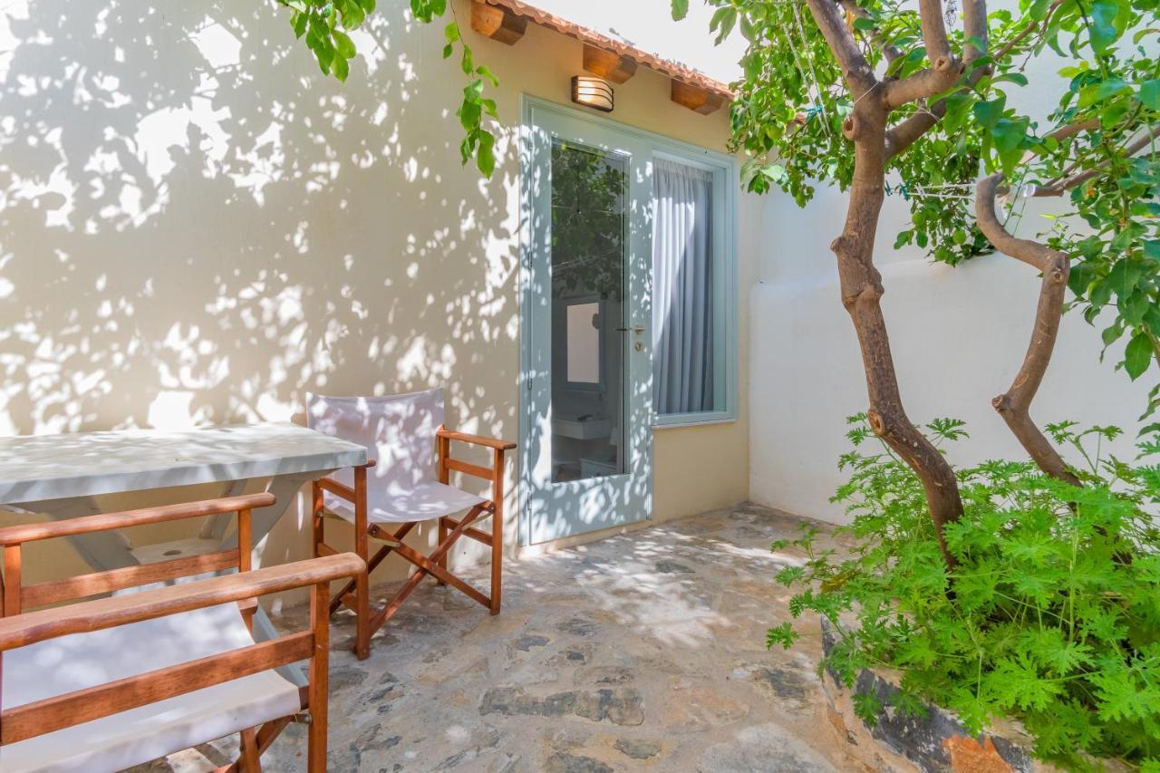 Christina Boutique Studios Elounda ภายนอก รูปภาพ